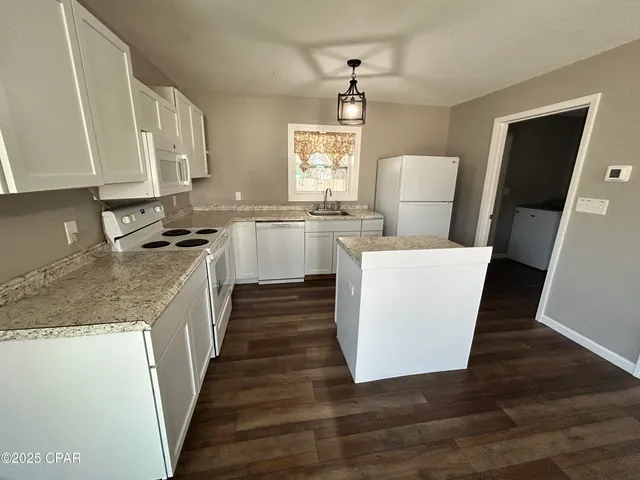 $1,800 | 6522 Olokee Street, Panama City, FL 32404