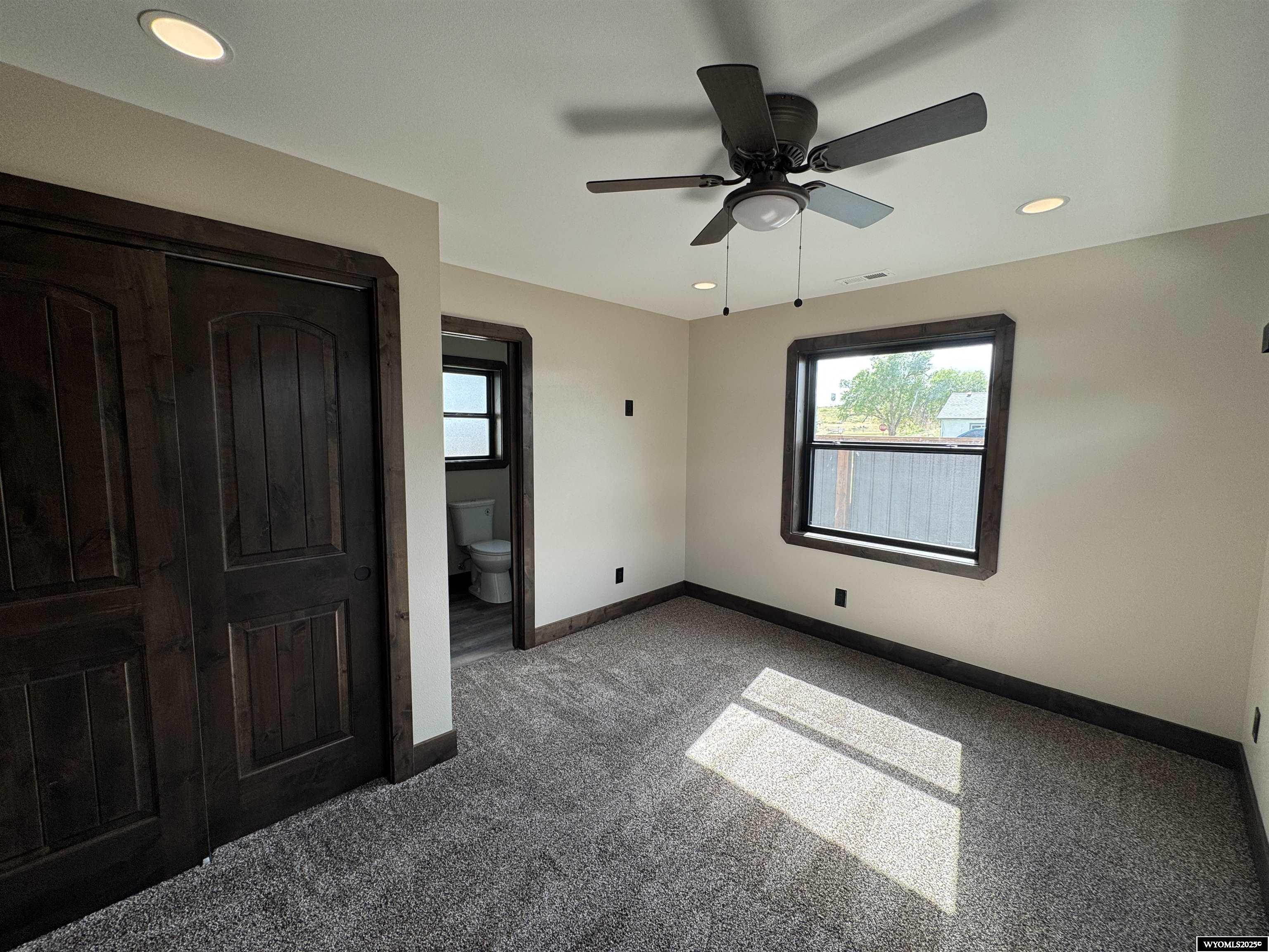 313 Daley Street Rawlins, WY 82301 - Photo 11 of 28