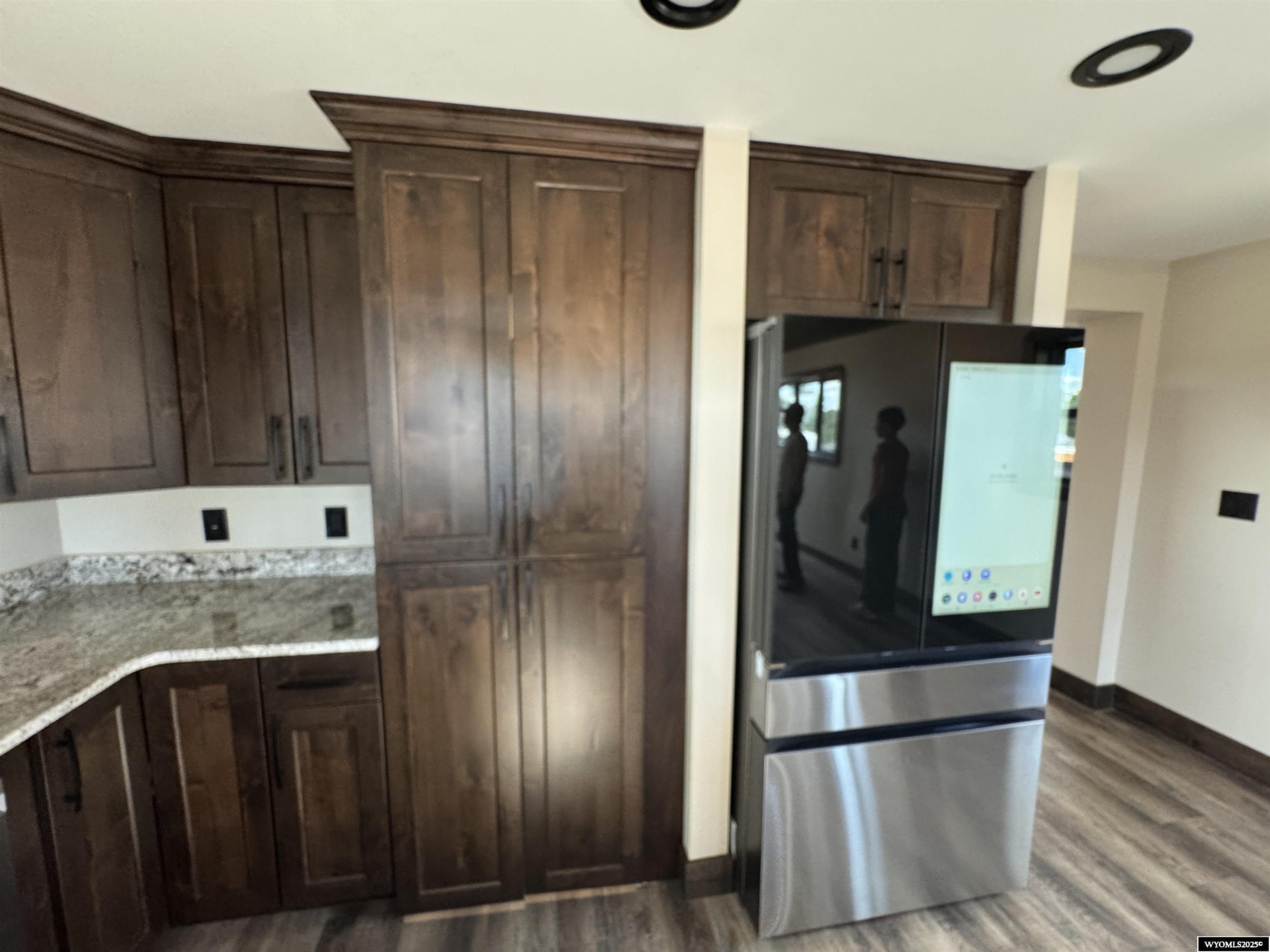 313 Daley Street Rawlins, WY 82301 - Photo 4 of 28