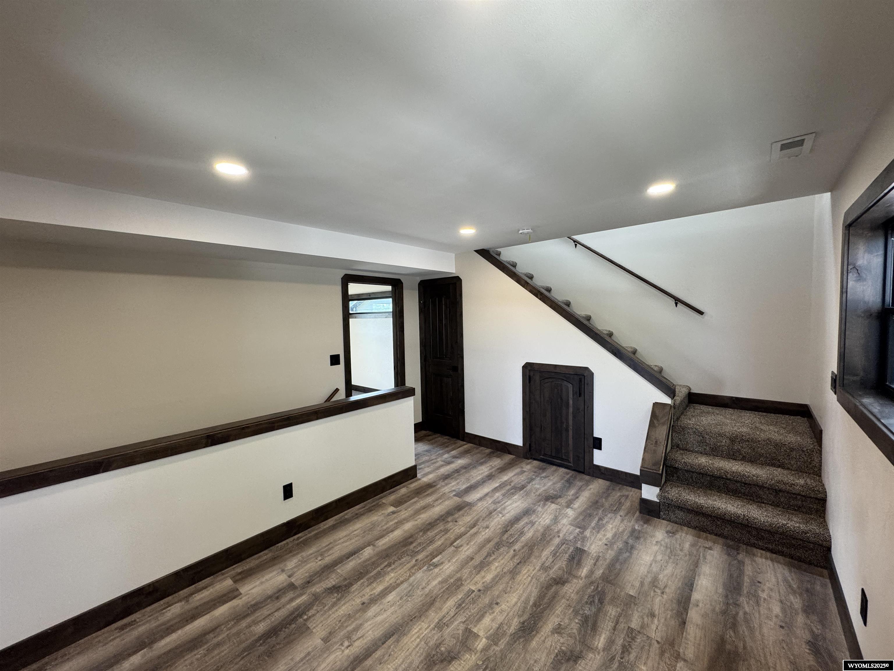 313 Daley Street Rawlins, WY 82301 - Photo 8 of 28