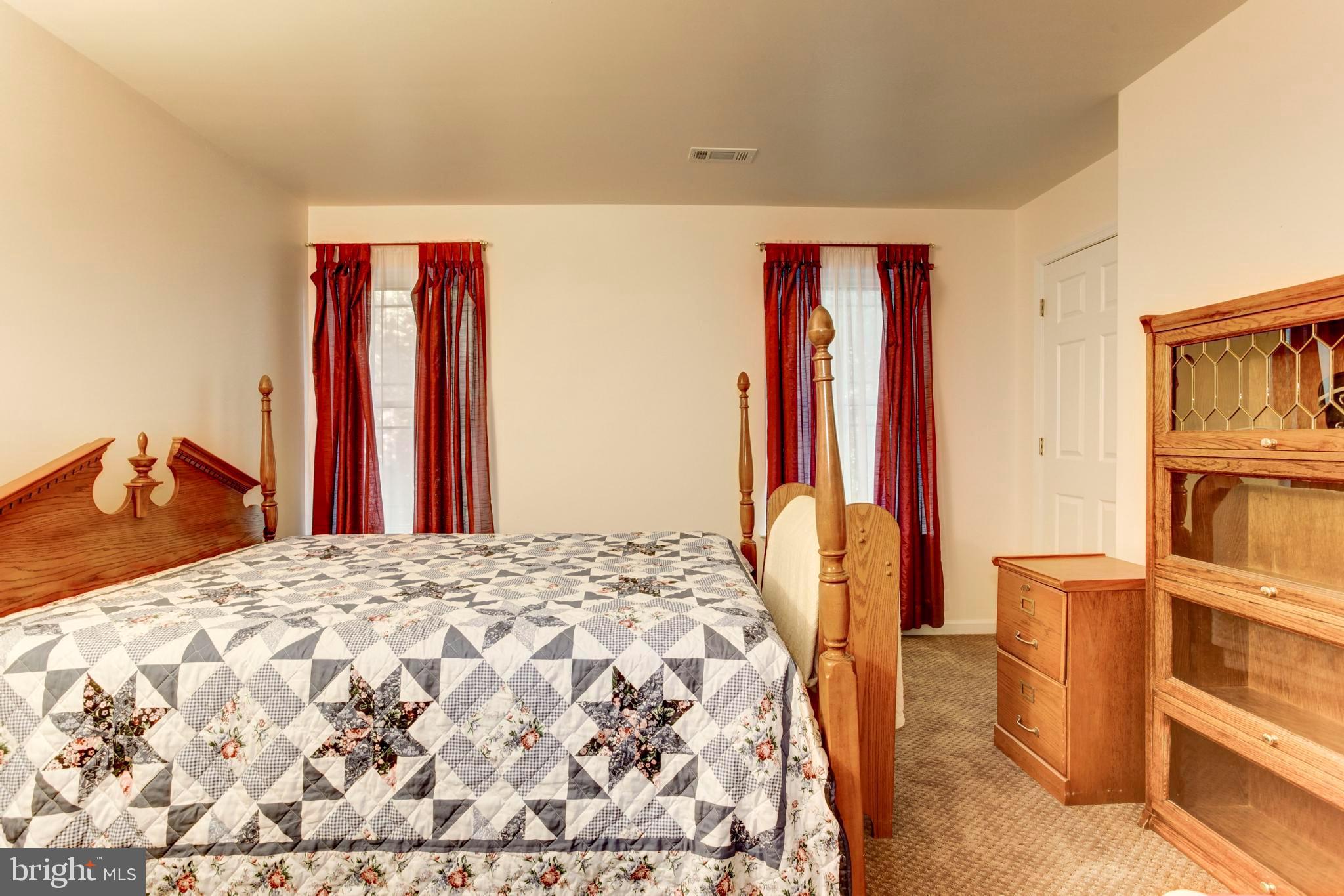 943 Poplar Road Fredericksburg, VA 22406 - Photo 33 of 66 Gallery Image 33