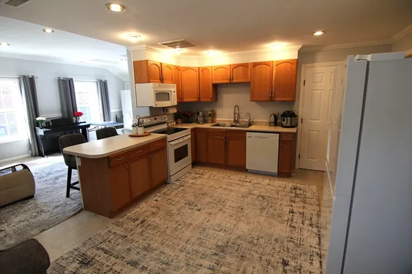 $449,900 | 100 Meadow Street, Westfield, MA 01085