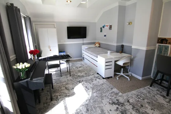 $449,900 | 100 Meadow Street, Westfield, MA 01085