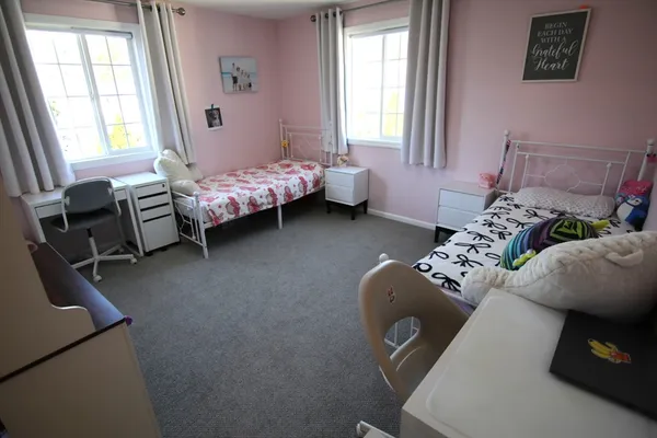 $449,900 | 100 Meadow Street, Westfield, MA 01085