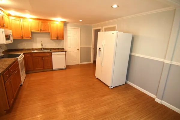 $449,900 | 100 Meadow Street, Westfield, MA 01085