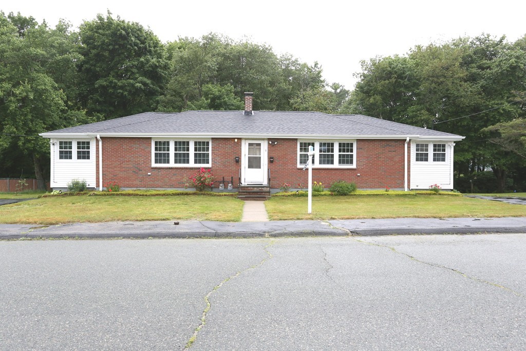 9 Robert Road Randolph, MA 02368 - Photo 1 of 27 Gallery Image 1
