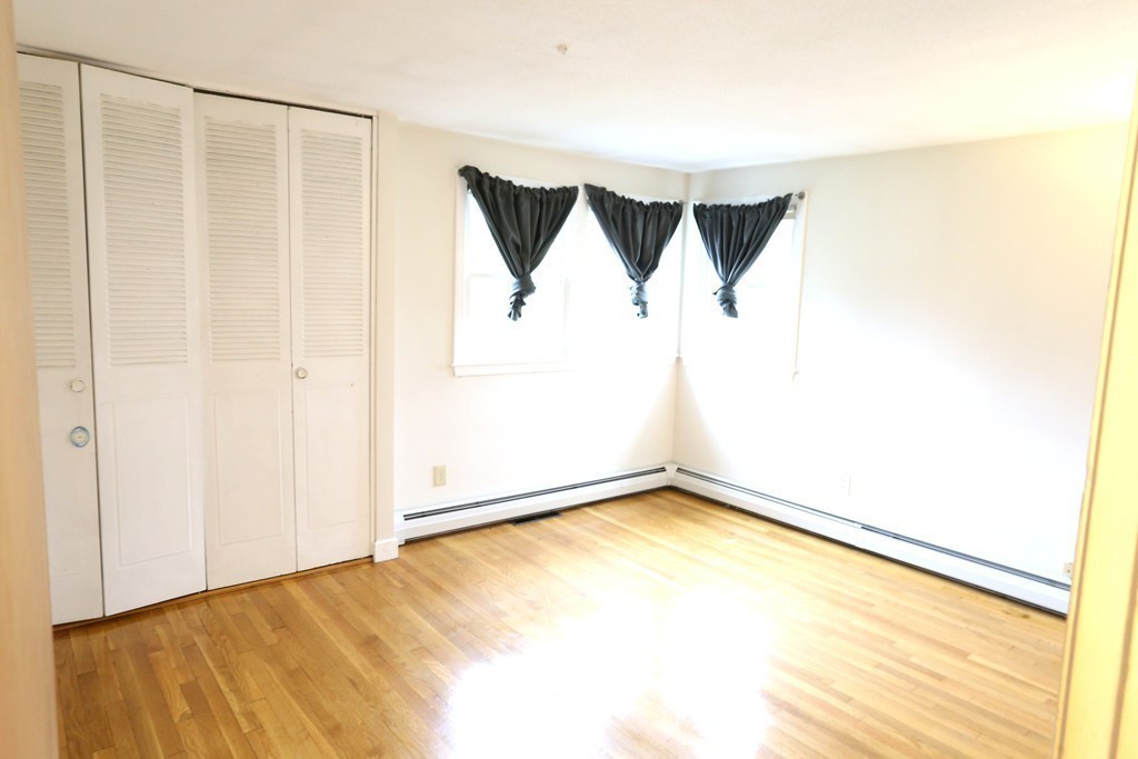 9 Robert Road Randolph, MA 02368 - Photo 11 of 27 Gallery Image 11