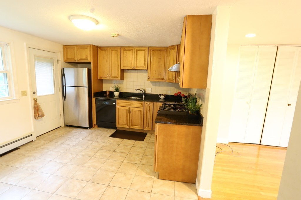 9 Robert Road Randolph, MA 02368 - Photo 20 of 27 Gallery Image 20