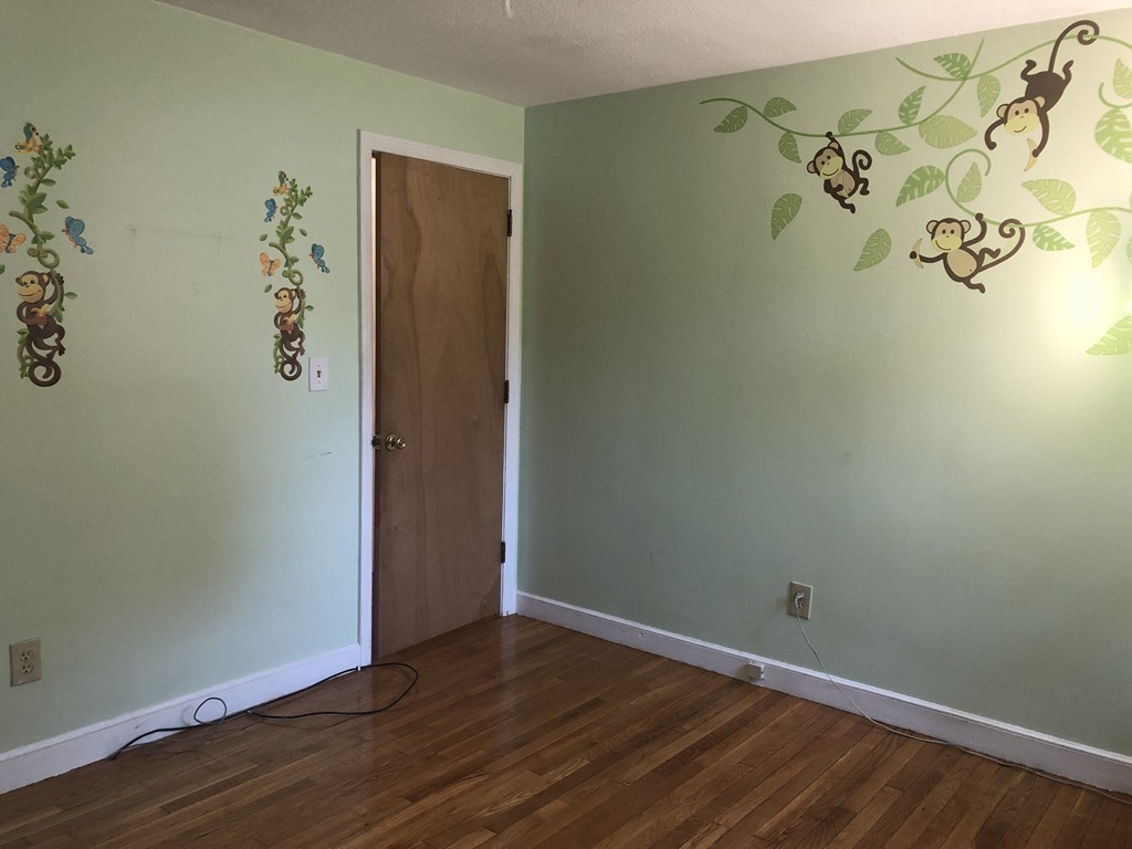 9 Robert Road Randolph, MA 02368 - Photo 8 of 27 Gallery Image 8