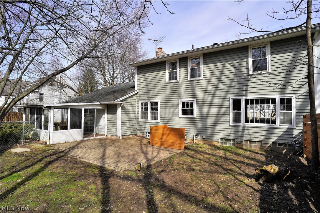 16506 Fernway Road Cleveland, OH 44120 - Photo 10 of 31 Gallery Image 10