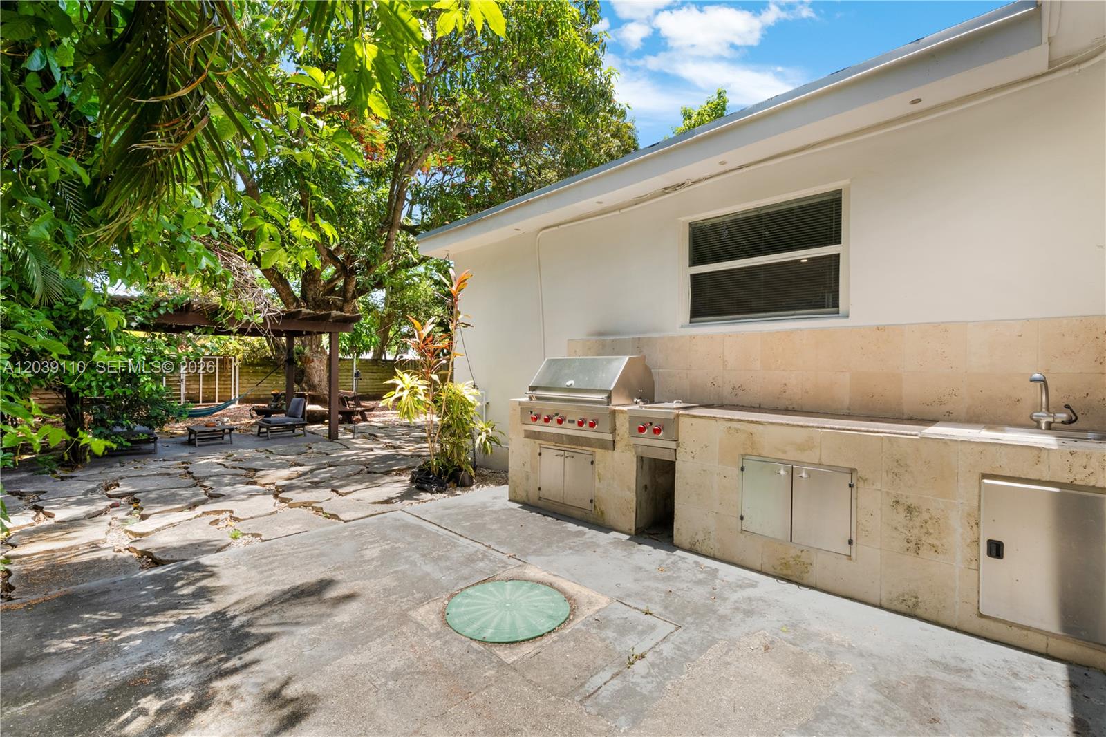 2209 Southwest 57th Court Miami, FL 33155 - Photo 28 of 38