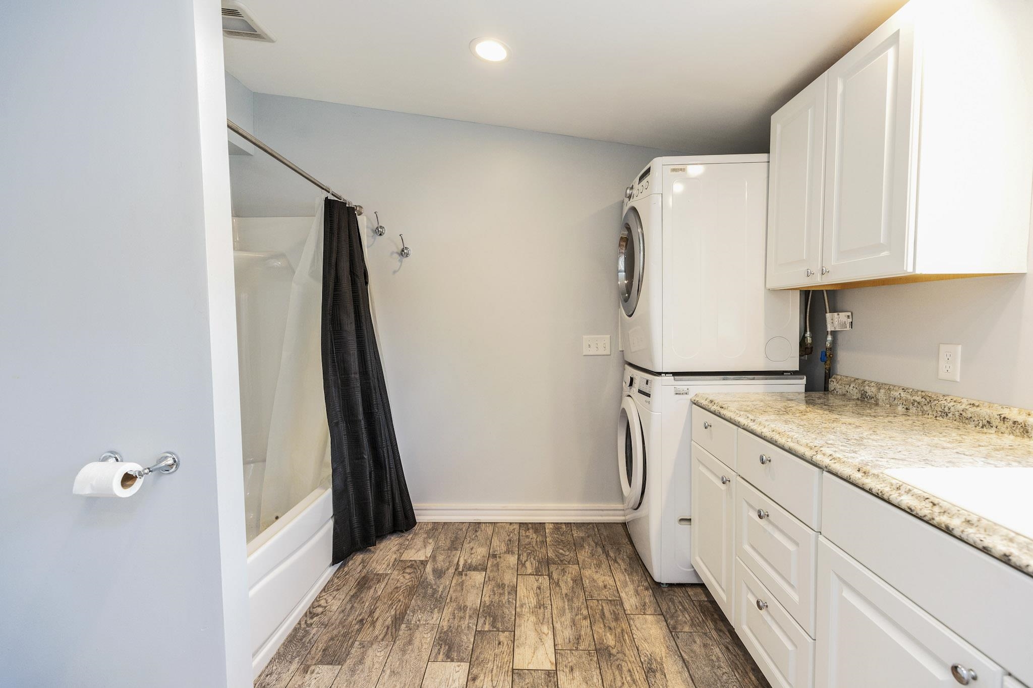 5 Main Street Hooksett, NH 03106 - Photo 5 of 43 Gallery Image 5