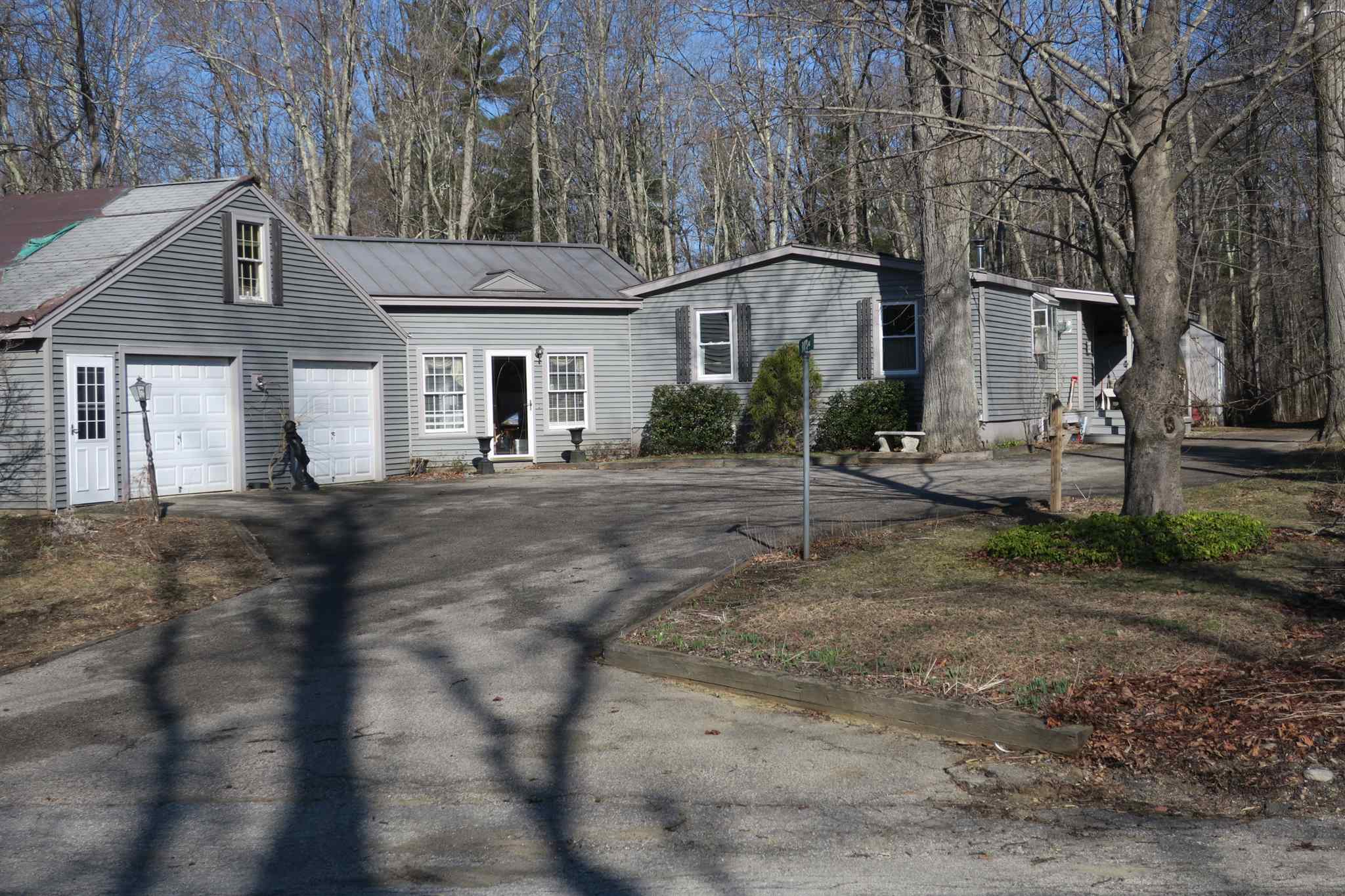106 Exeter Road Kingston, NH 03848 - Photo 1 of 16