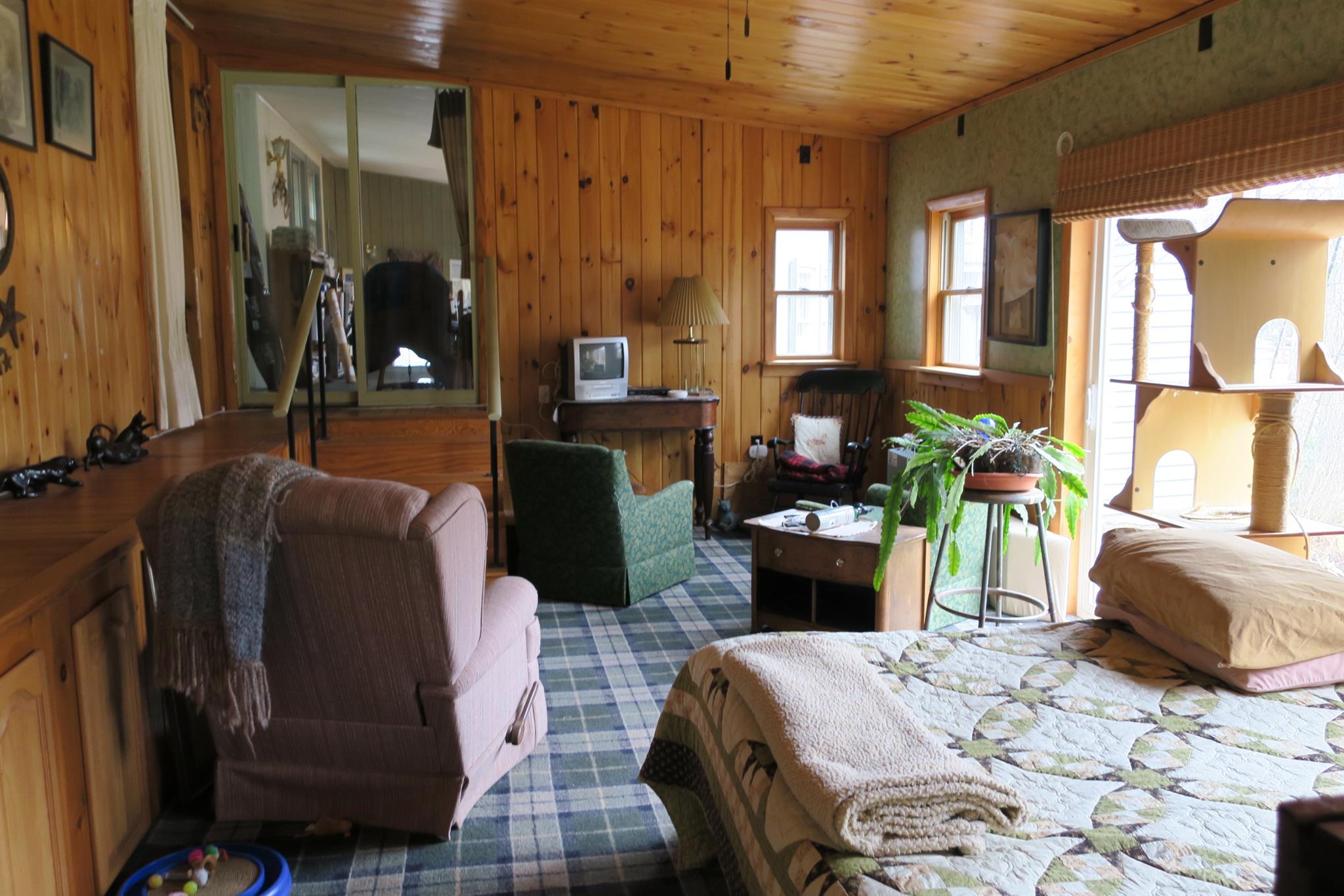 106 Exeter Road Kingston, NH 03848 - Photo 9 of 16
