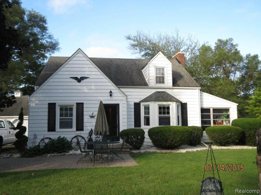 3143 Walnut Lake Road West Bloomfield, MI 48322 - Photo 1 of 64 IMG_7284.jpg