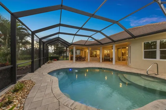 a view of a livingroom with furniture