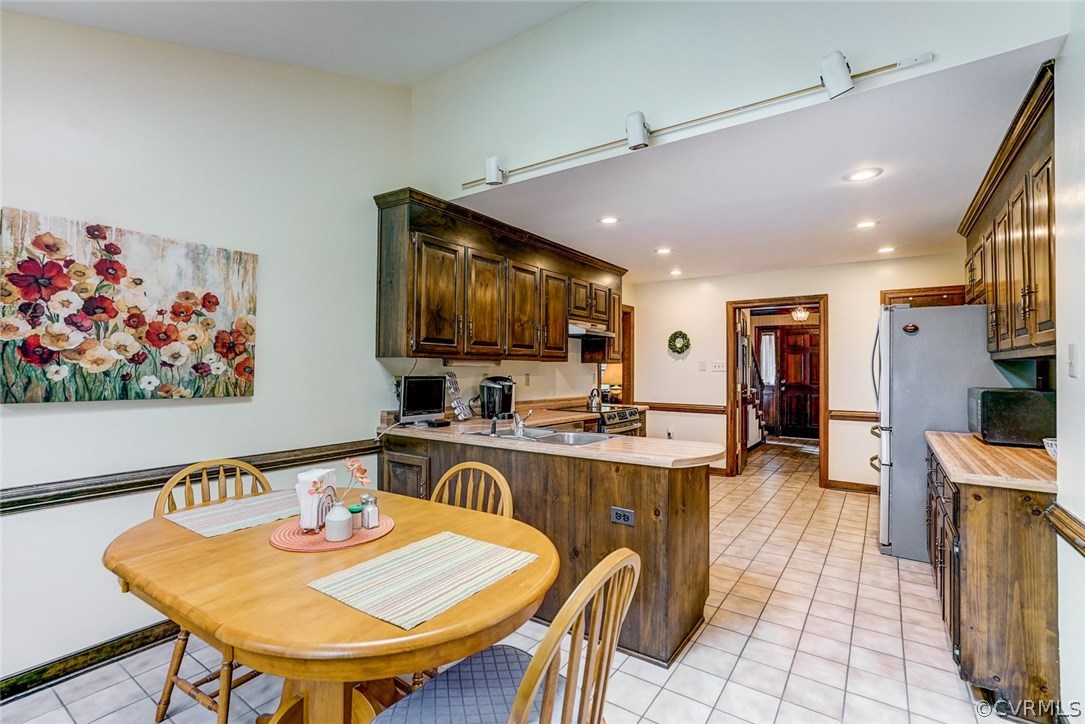 6100 Springwood Road Chester, VA 23831 - Photo 8 of 25 a view of a dining room with furniture