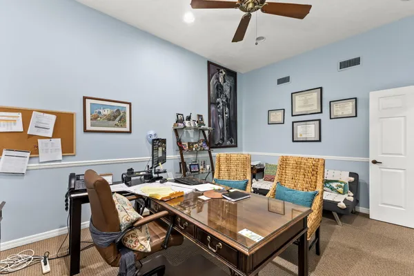 $299,900 | 900 Southeast Ocean Boulevard, Unit 202B, Stuart, FL 34994