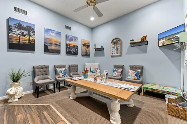 $299,900 | 900 Southeast Ocean Boulevard, Unit 202B, Stuart, FL 34994