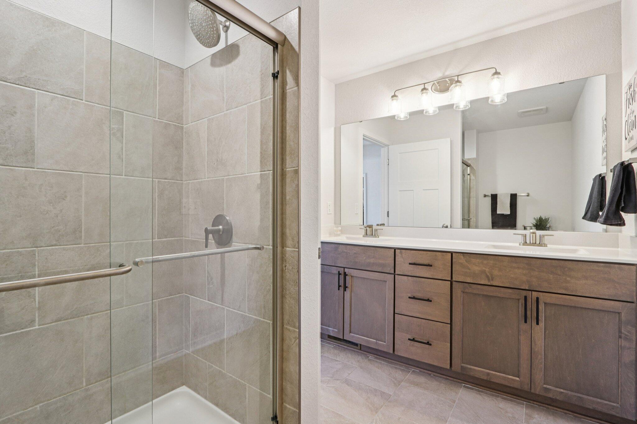 532 Wild Oak Road Hartland, WI 53029 - Photo 23 of 48 Tiled Shower in Primary Suite