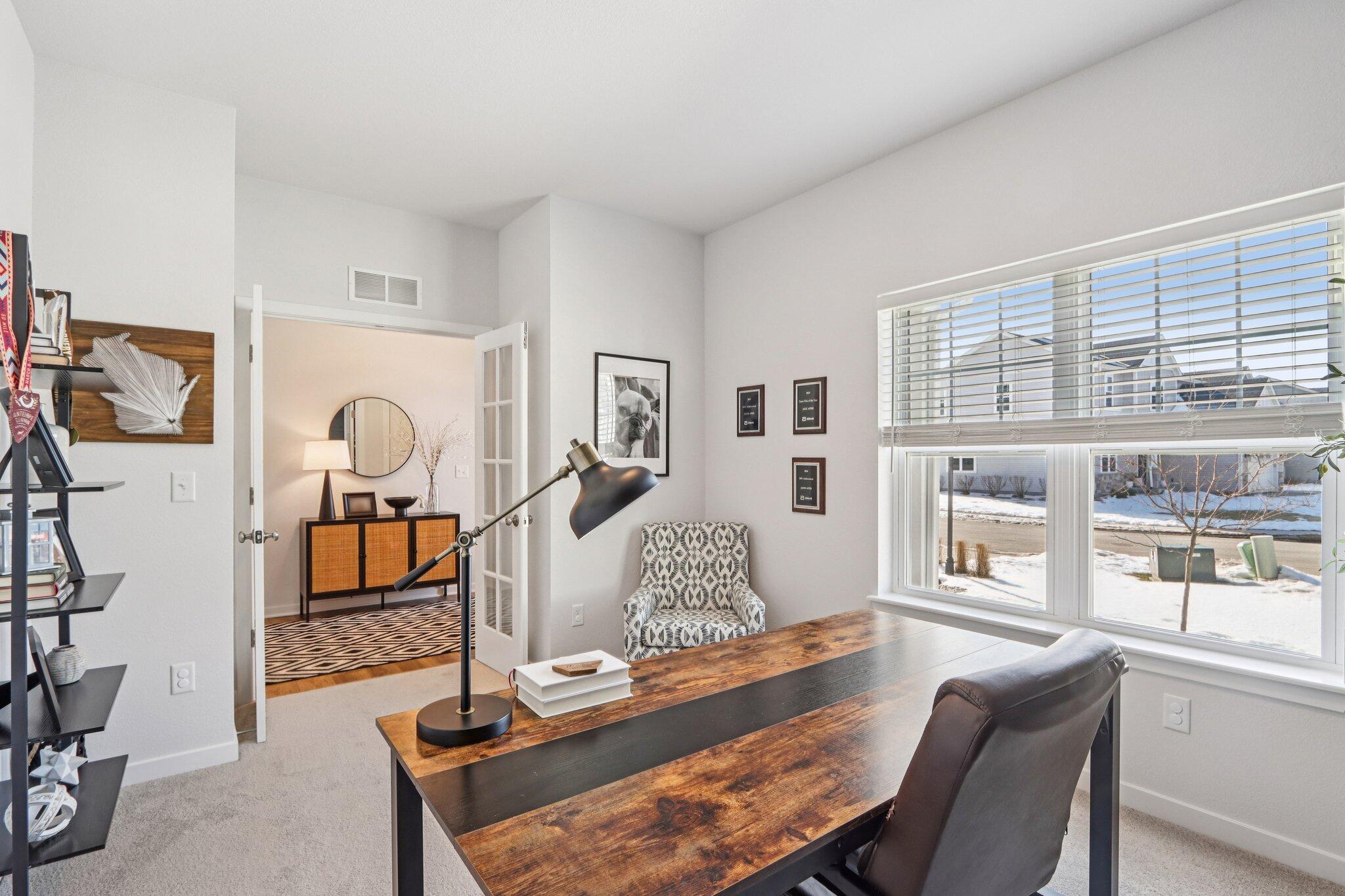 532 Wild Oak Road Hartland, WI 53029 - Photo 24 of 48 Den/Office pic2