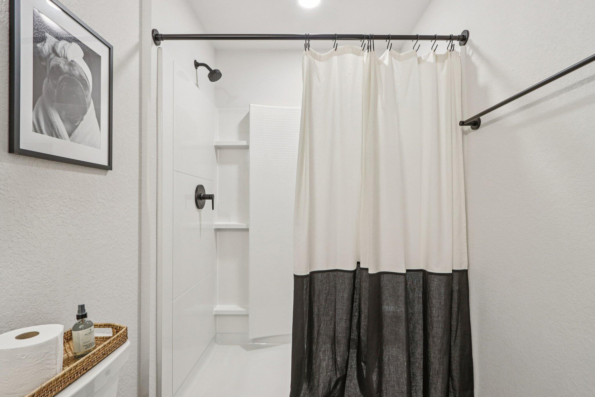 532 Wild Oak Road Hartland, WI 53029 - Photo 38 of 48 Lower Level Shower