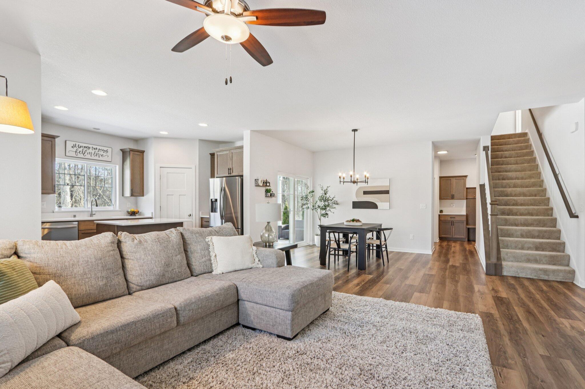 532 Wild Oak Road Hartland, WI 53029 - Photo 3 of 48 Open Concept Living