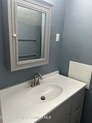 a view of utility room