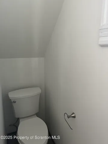 $2,100 | 321 Maple Street, Montrose, PA 18801