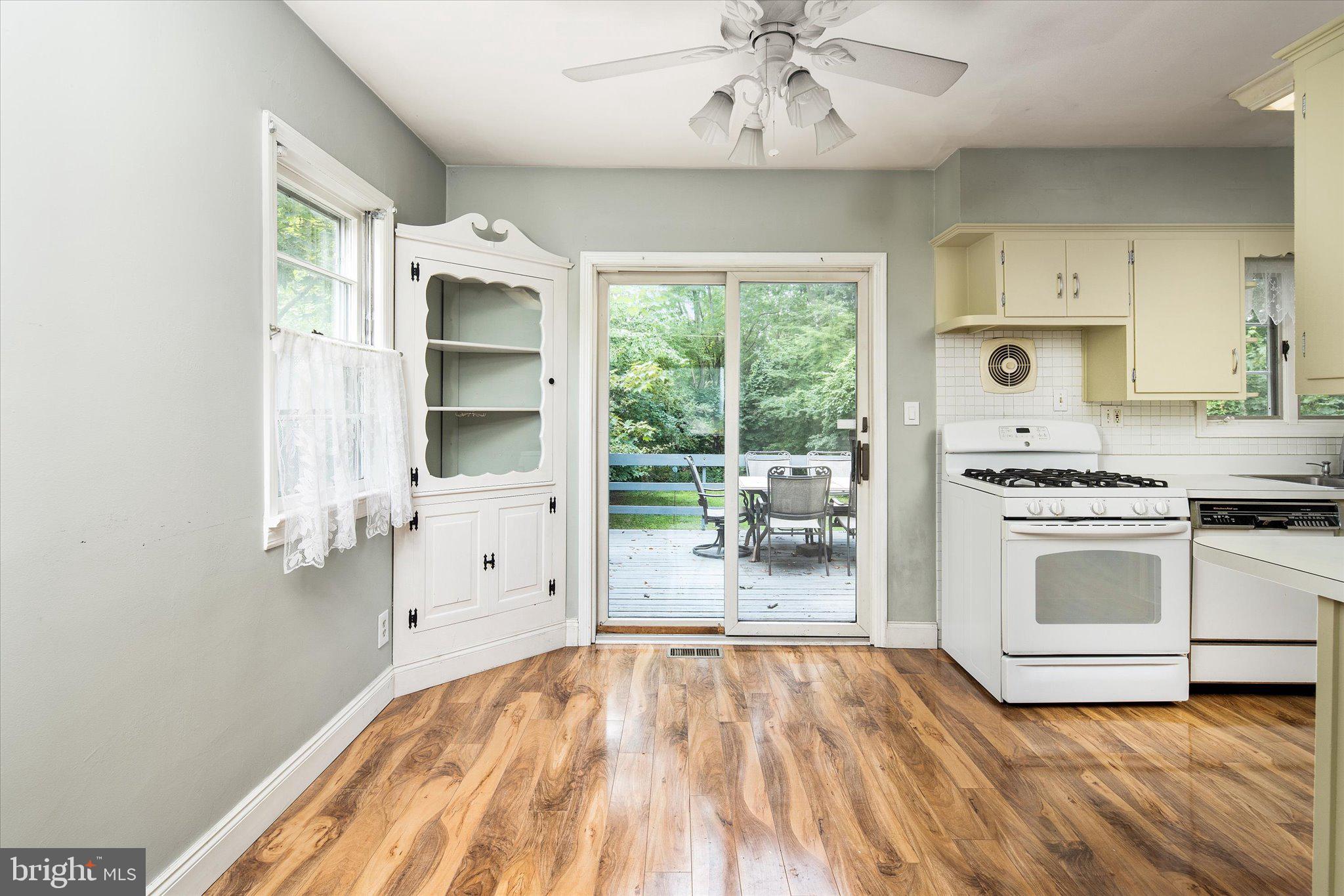55 Gedney Road Lawrence Township, NJ 08648 - Photo 6 of 27 Gallery Image 6