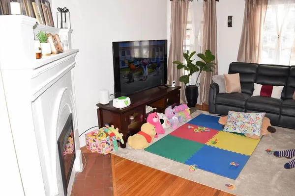 $465,000 | 18 Harrison Avenue, Holyoke, MA 01040