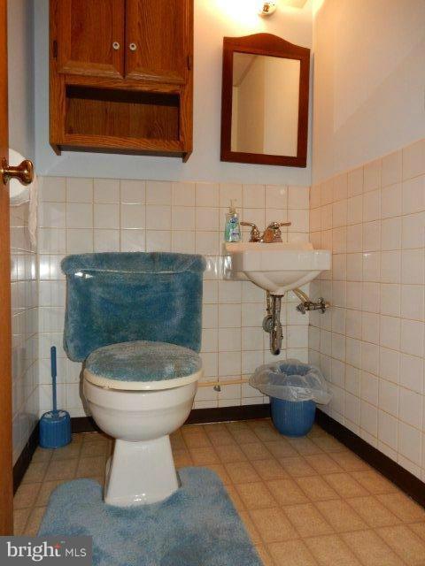 13534 Penn Shop Road Mount Airy, MD 21771 - Photo 26 of 30 Lower Level Half Bath