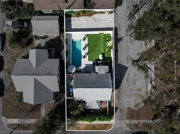 $569,000 | 783 30th Avenue North, St. Petersburg, FL 33704