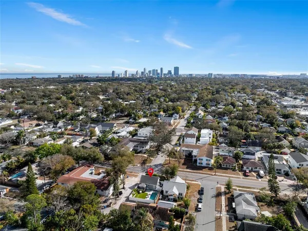 $569,000 | 783 30th Avenue North, St. Petersburg, FL 33704