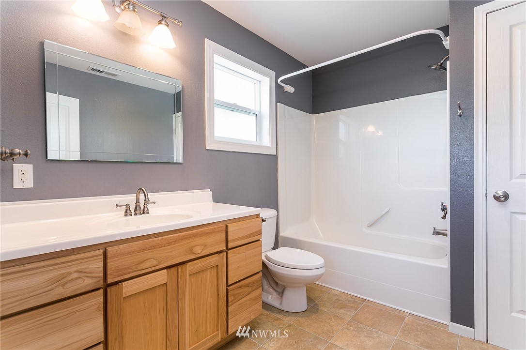 3856 Bancroft Road Bellingham, WA 98225 - Photo 22 of 27 Gallery Image 22