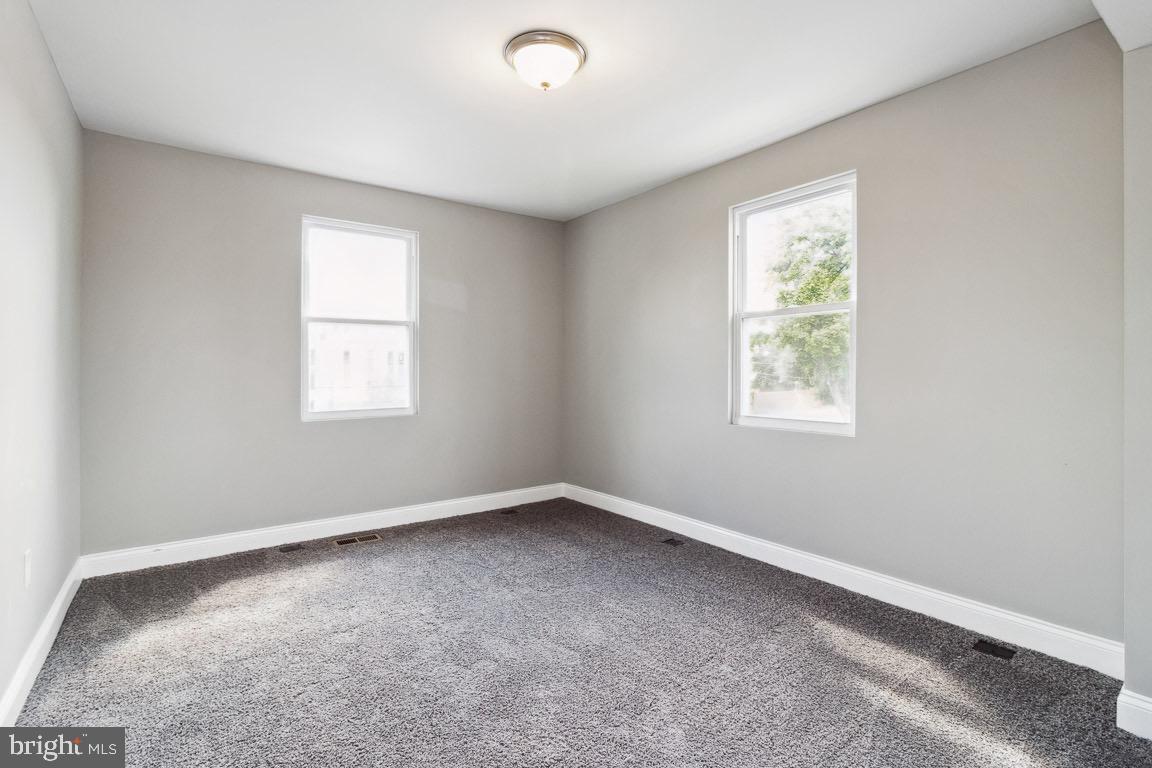 1629 Lochwood Road Baltimore, MD 21218 - Photo 25 of 49 Gallery Image 25