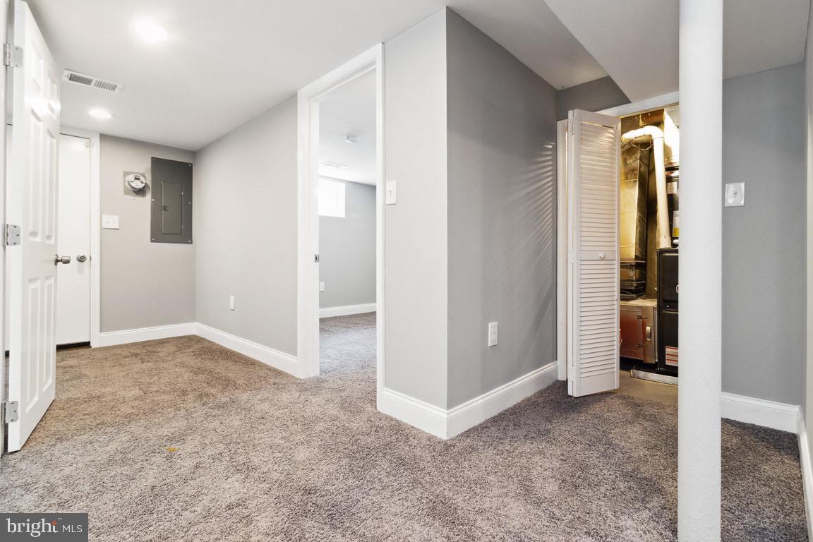1629 Lochwood Road Baltimore, MD 21218 - Photo 33 of 49 Gallery Image 33