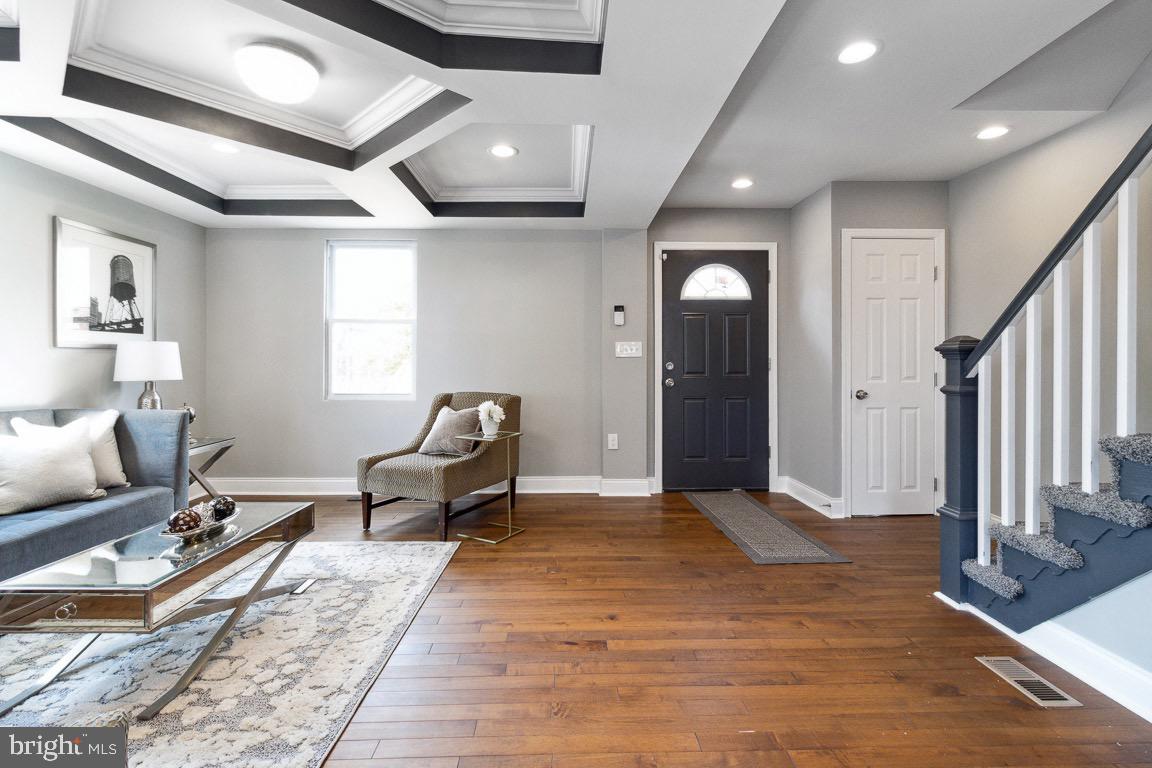 1629 Lochwood Road Baltimore, MD 21218 - Photo 6 of 49 Gallery Image 6