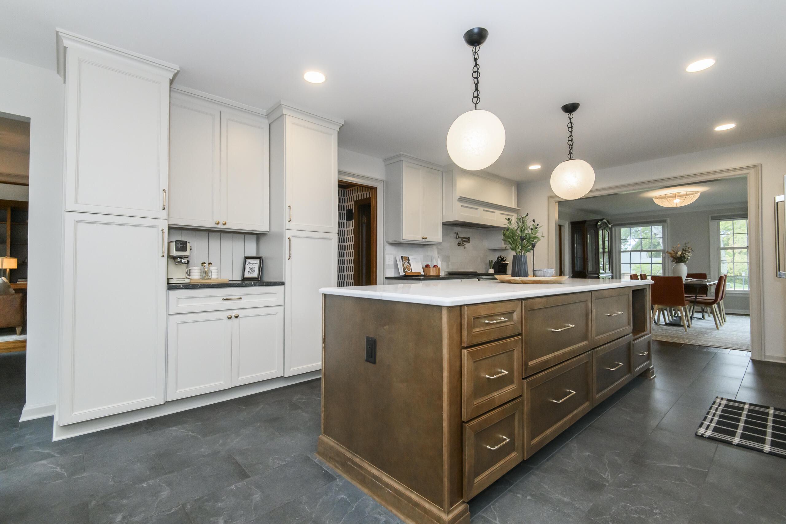 15025 Westover-29
