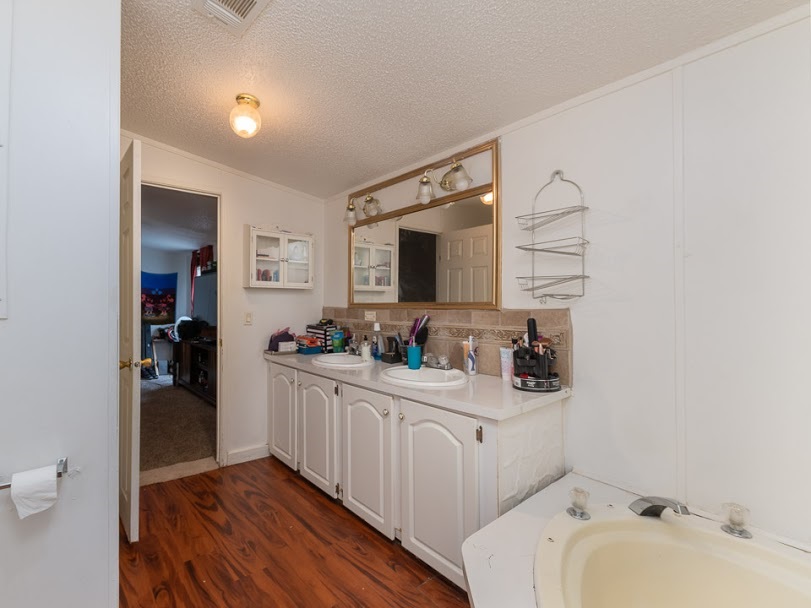 630 Dub Road Tallahassee, FL 32305 - Photo 2 of 31