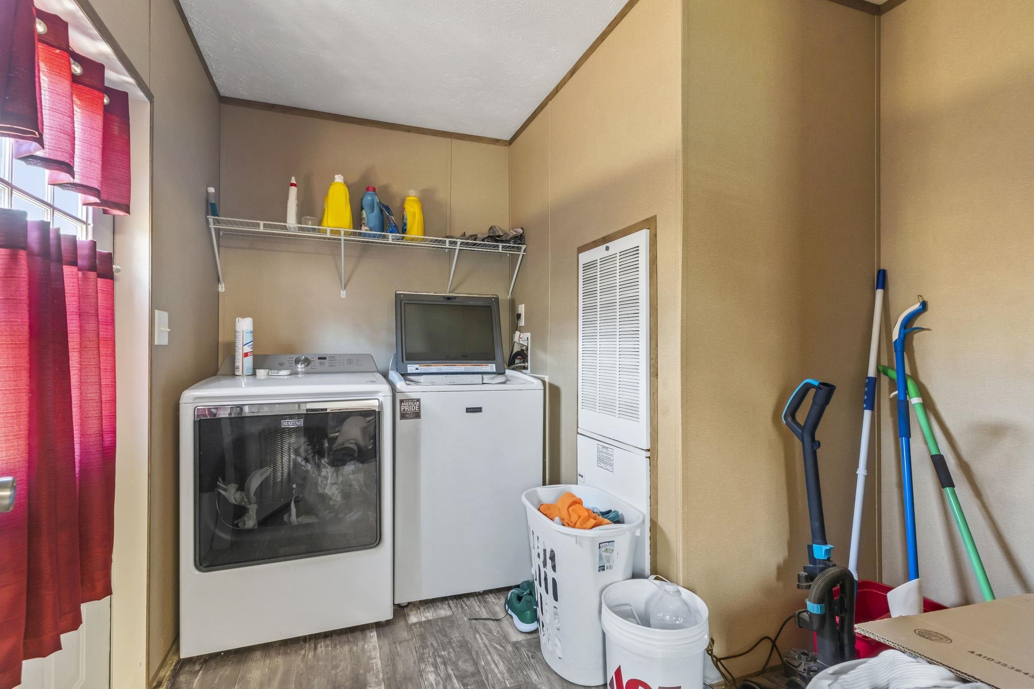 5467 Highway 66 Loris, SC 29569 - Photo 14 of 30