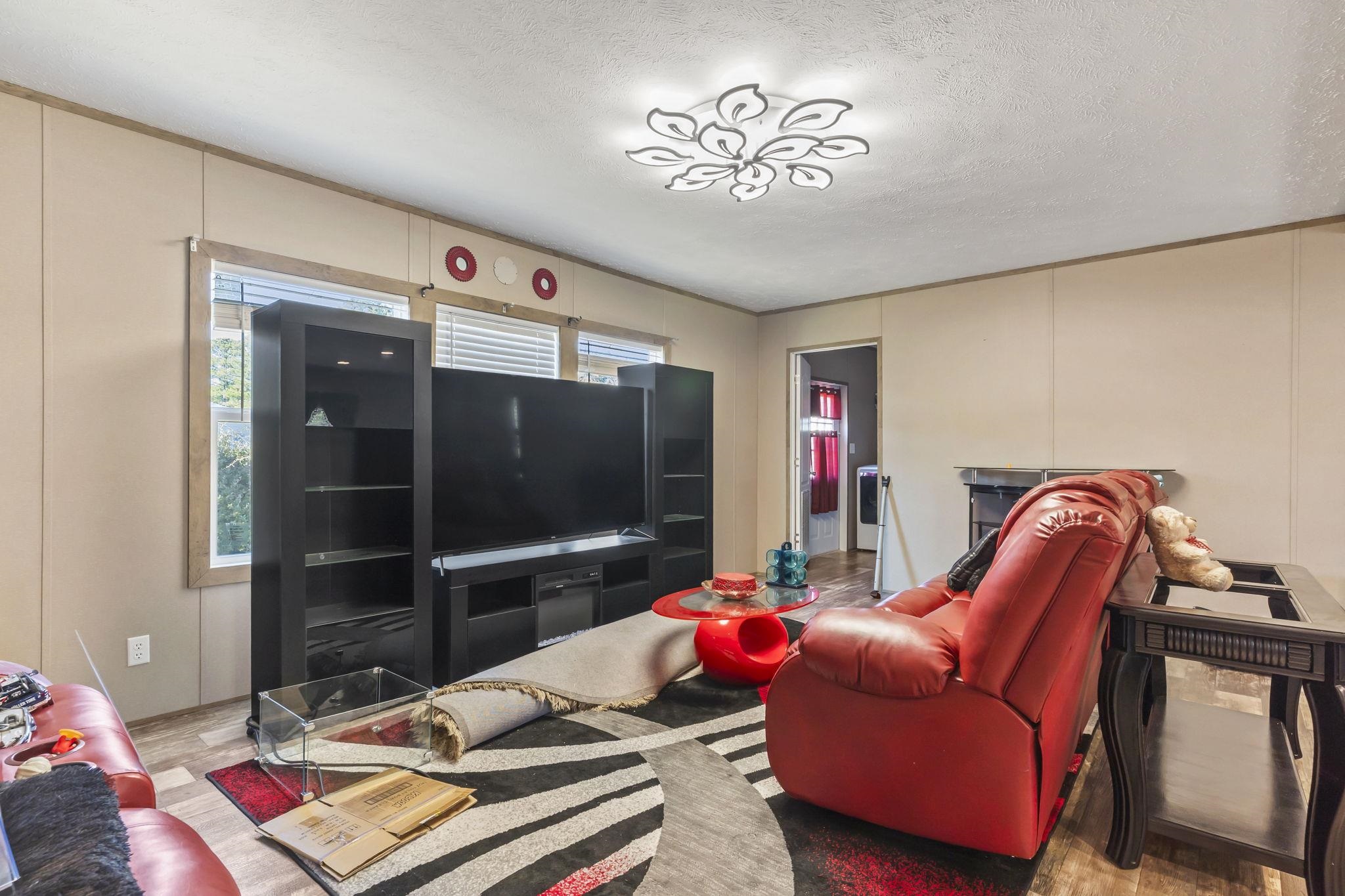 5467 Highway 66 Loris, SC 29569 - Photo 9 of 30