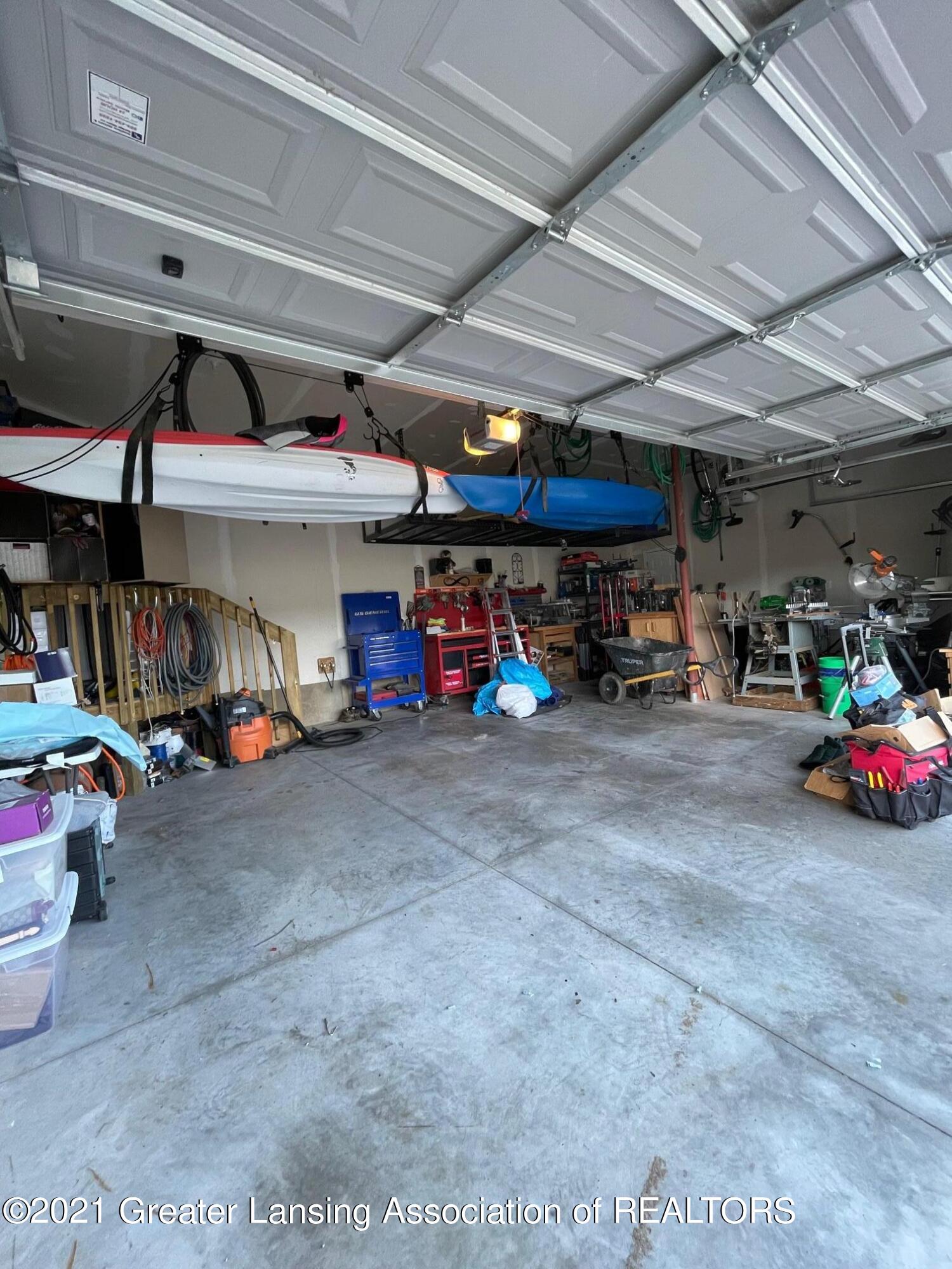 8740 Adkris Dimondale, MI 48821 - Photo 67 of 72 3 Car Garage