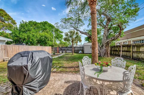 $435,000 | 1616 Johnson Street, Lake Worth Beach, FL 33460