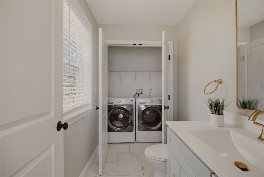 8 Princeton Circle Fall River, MA 02724 - Photo 14 of 41