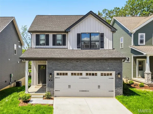 $499,900 | 37 Pheasant Ring Dr Street, St. Peters, MO 63376