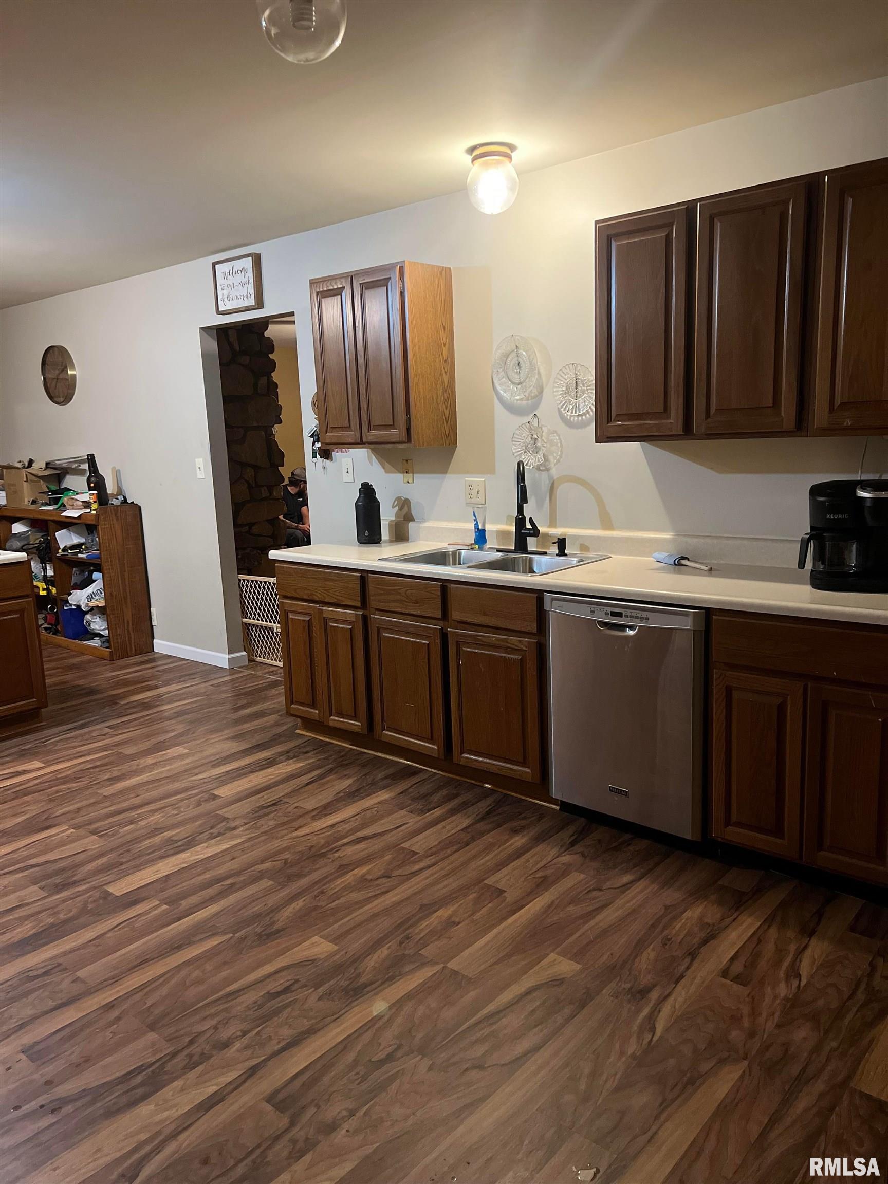7932 Park Street Road Benton, IL 62812 - Photo 3 of 44