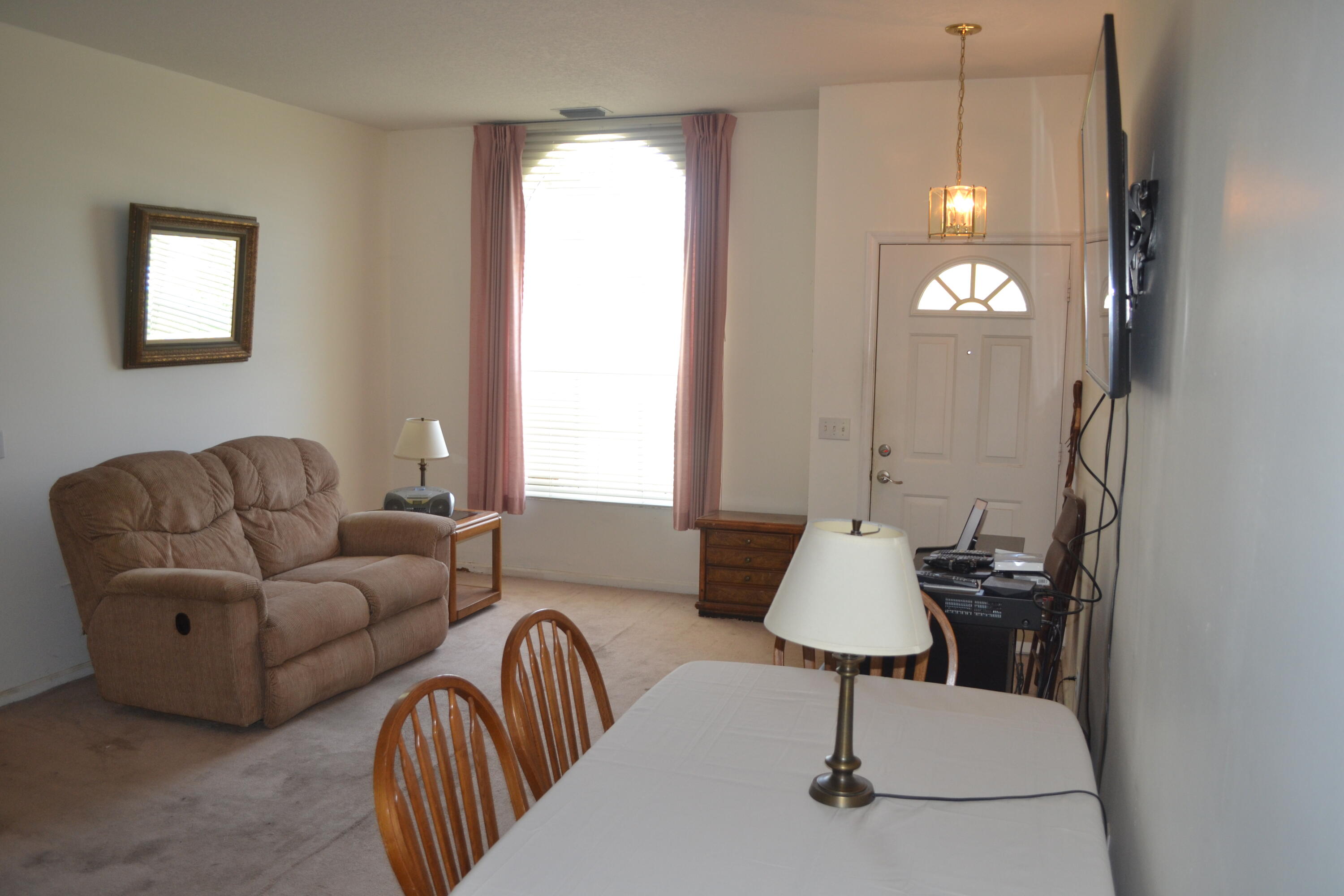 6310 Drake Street Jupiter, FL 33458 - Photo 6 of 17 Living Room