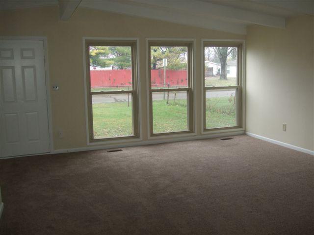 3581 Glorious Road Columbus, OH 43204 - Photo 3 of 14 Gallery Image 3