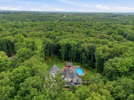 $1,550,000 | 1097 Johnny Hall Road, Burns, TN 37029